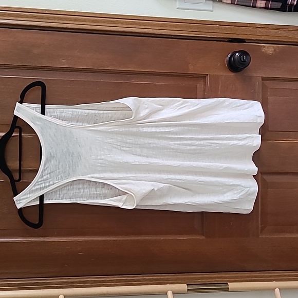 36. Torrid NWT ivory racerback sleep tee with holiday graphics - Picture 5 of 11